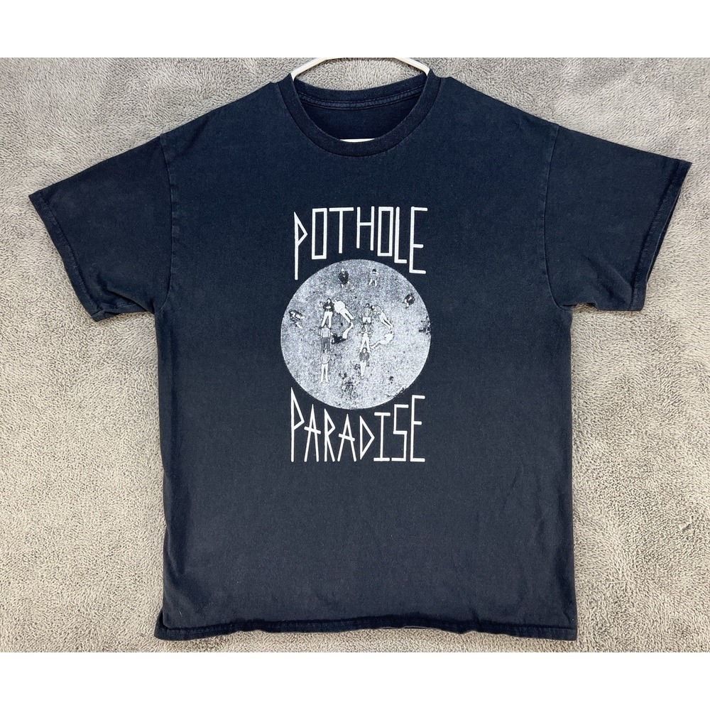 Pothole Paradise Black Graphic T Shirt Size M